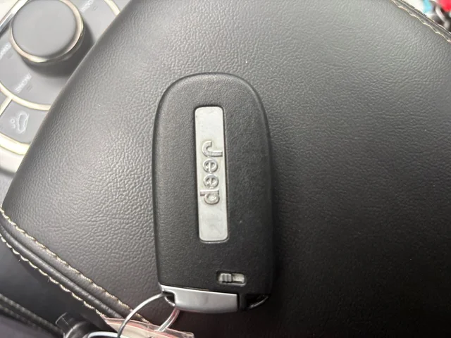 SEMINUEVOS JEEP Grand Cherokee a Estados en autogozo