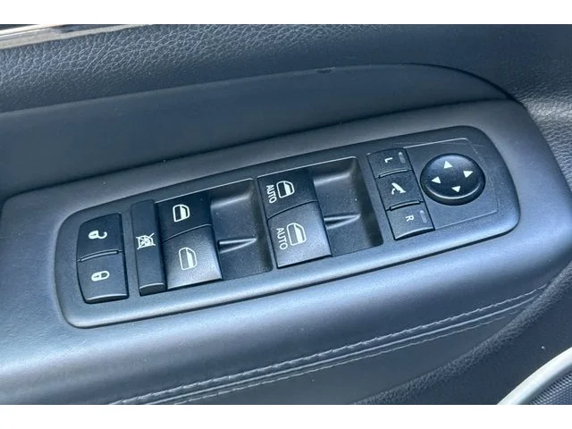 SEMINUEVOS JEEP Grand Cherokee at ELK GROVE in Elk Grove Buick GMC