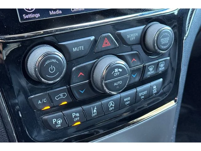 SEMINUEVOS JEEP Grand Cherokee at ELK GROVE in Elk Grove Buick GMC