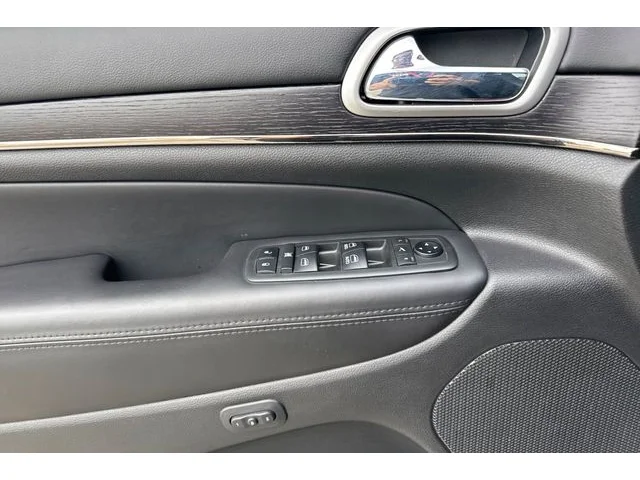 SEMINUEVOS JEEP Grand Cherokee at ELK GROVE in Elk Grove Buick GMC