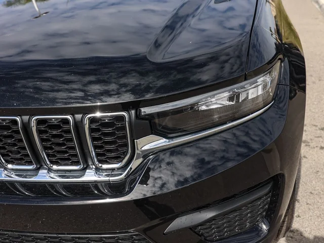 Nuevos JEEP GRAND CHEROKEE à Estados chez autogozo