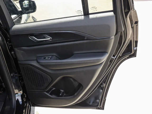 Nuevos JEEP GRAND CHEROKEE à Estados chez autogozo
