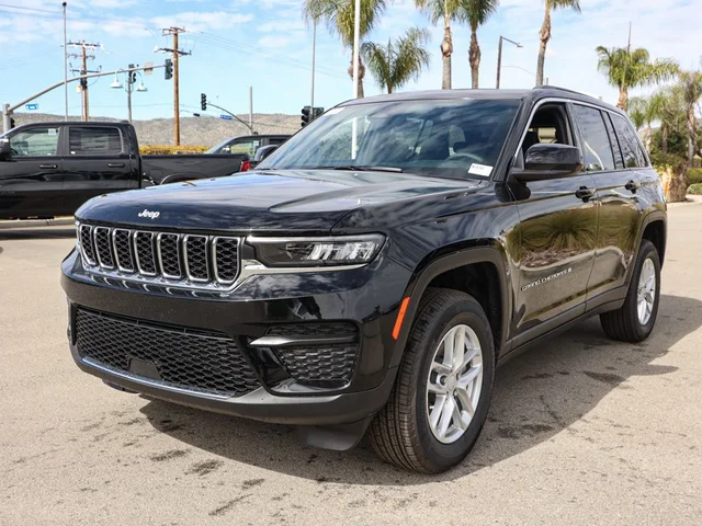 Nuevos JEEP GRAND CHEROKEE à Estados chez autogozo