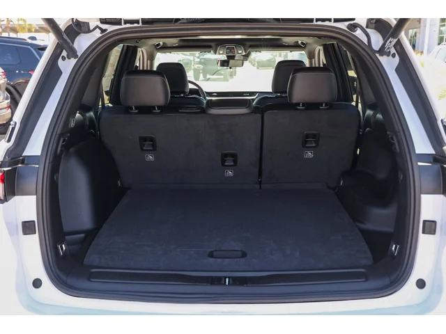 Nuevos JEEP GRAND CHEROKEE à Estados chez autogozo