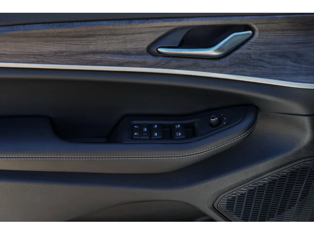 Nuevos JEEP GRAND CHEROKEE à Estados chez autogozo