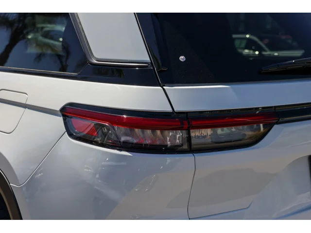 Nuevos JEEP GRAND CHEROKEE à Estados chez autogozo