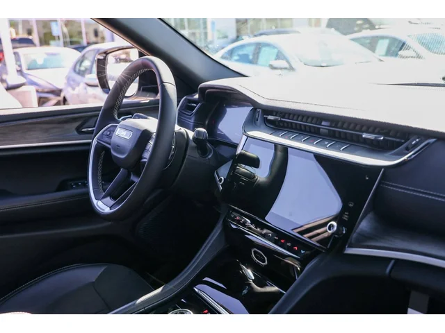 Nuevos JEEP GRAND CHEROKEE à Estados chez autogozo