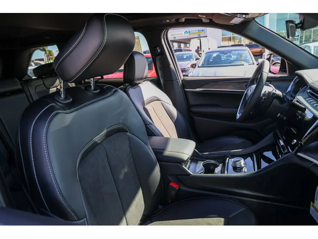 Nuevos JEEP GRAND CHEROKEE à Estados chez autogozo