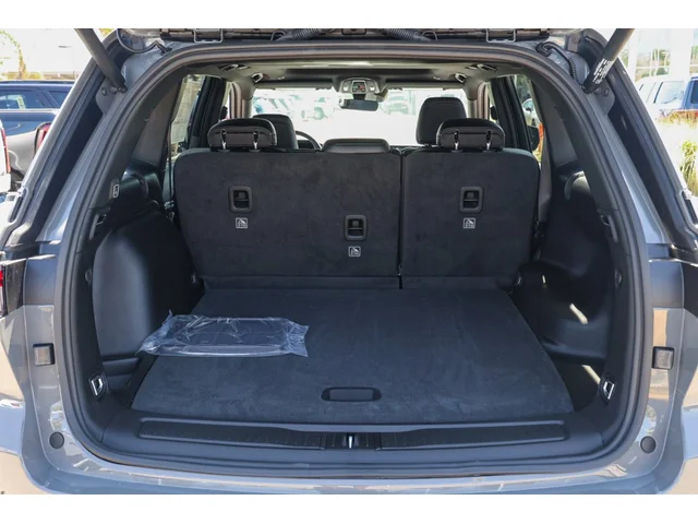 Nuevos JEEP GRAND CHEROKEE à Estados chez autogozo