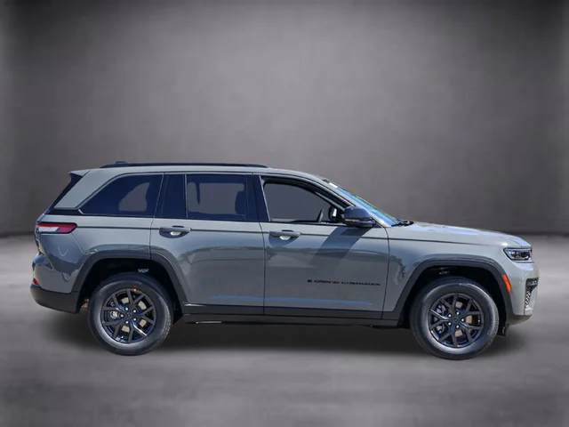 Nuevos JEEP GRAND CHEROKEE à Estados chez autogozo