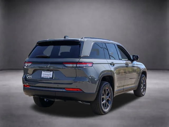 Nuevos JEEP GRAND CHEROKEE à Estados chez autogozo