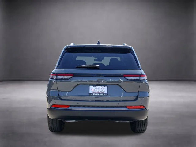 Nuevos JEEP GRAND CHEROKEE à Estados chez autogozo