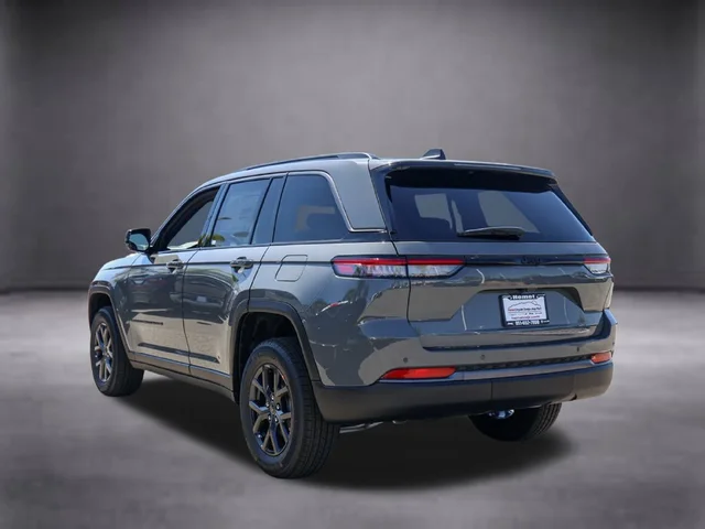 Nuevos JEEP GRAND CHEROKEE à Estados chez autogozo
