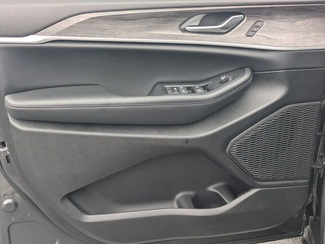 SEMINUEVOS JEEP Grand Cherokee a Estados en autogozo