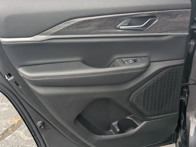 SEMINUEVOS JEEP Grand Cherokee a Estados en autogozo