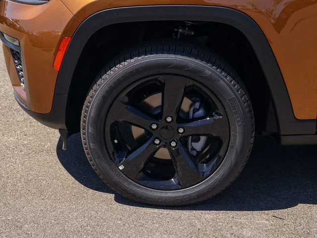Nuevos JEEP GRAND CHEROKEE à Estados chez autogozo