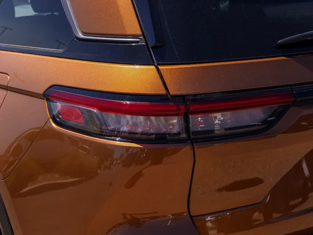 Nuevos JEEP GRAND CHEROKEE à Estados chez autogozo