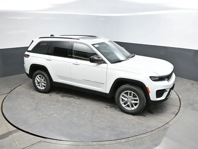 Nuevos JEEP GRAND CHEROKEE à Estados chez autogozo