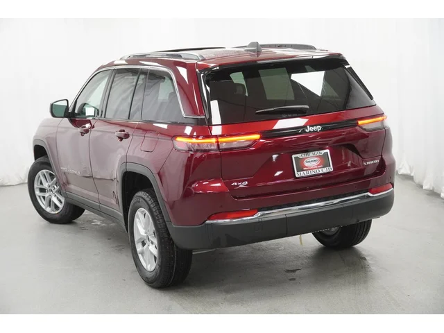 Nuevos JEEP GRAND CHEROKEE à Estados chez autogozo