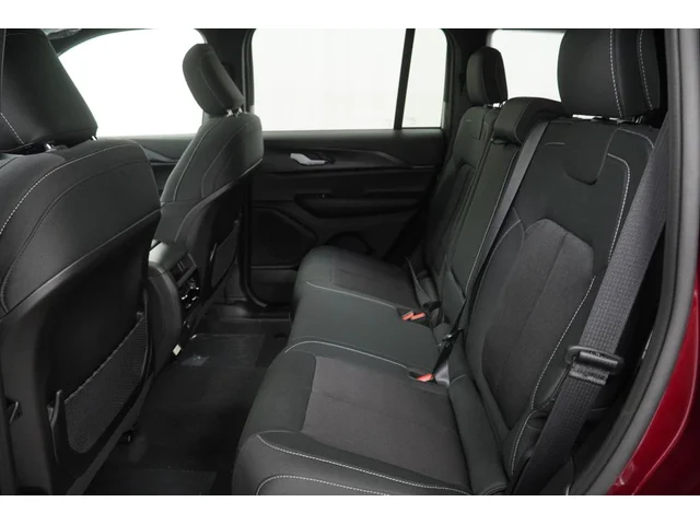 Nuevos JEEP GRAND CHEROKEE à Estados chez autogozo