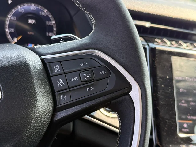 SEMINUEVOS JEEP Grand Cherokee a Estados en autogozo