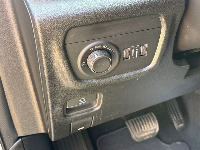 SEMINUEVOS JEEP Grand Cherokee a Estados en autogozo