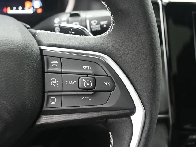 Nuevos JEEP GRAND CHEROKEE à Estados chez autogozo