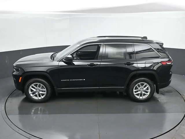 Nuevos JEEP GRAND CHEROKEE à Estados chez autogozo