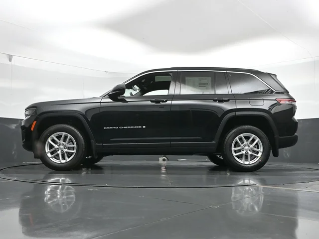 Nuevos JEEP GRAND CHEROKEE à Estados chez autogozo