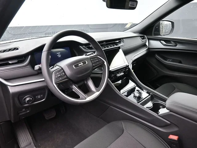 Nuevos JEEP GRAND CHEROKEE à Estados chez autogozo