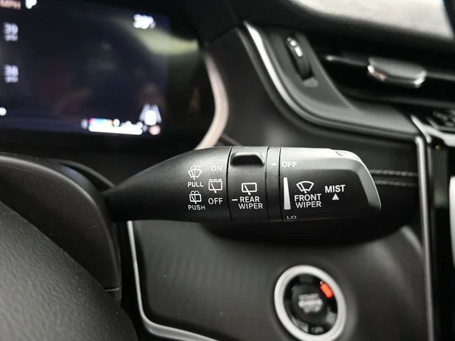 Nuevos JEEP GRAND CHEROKEE à Estados chez autogozo