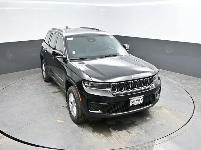 Nuevos JEEP GRAND CHEROKEE à Estados chez autogozo