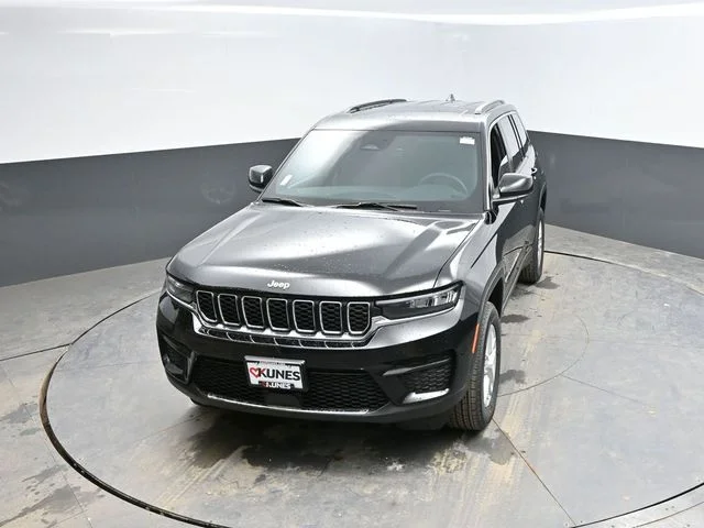 Nuevos JEEP GRAND CHEROKEE à Estados chez autogozo