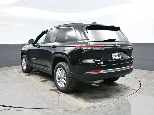 Nuevos JEEP GRAND CHEROKEE à Estados chez autogozo