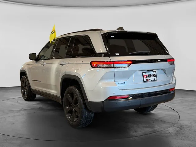 SEMINUEVOS JEEP Grand Cherokee a Estados en autogozo