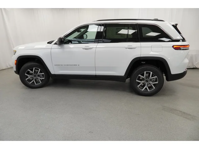 Nuevos JEEP GRAND CHEROKEE à Estados chez autogozo