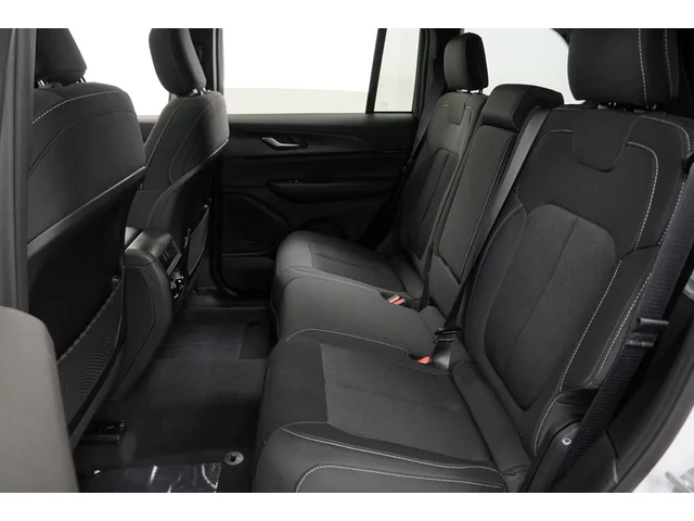 Nuevos JEEP GRAND CHEROKEE à Estados chez autogozo