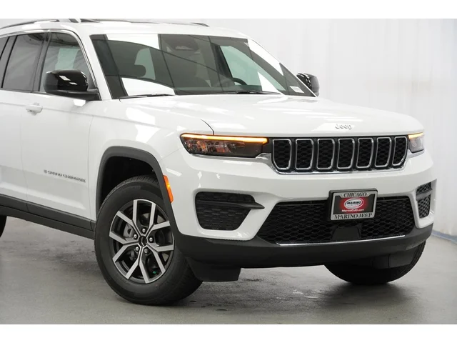 Nuevos JEEP GRAND CHEROKEE à Estados chez autogozo