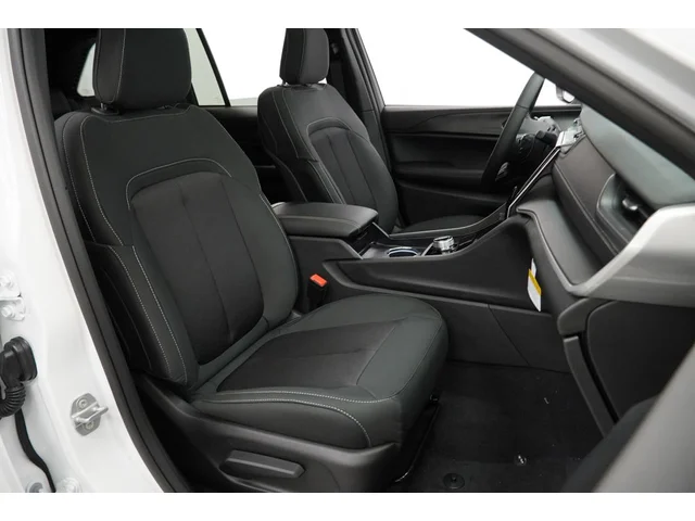 Nuevos JEEP GRAND CHEROKEE à Estados chez autogozo