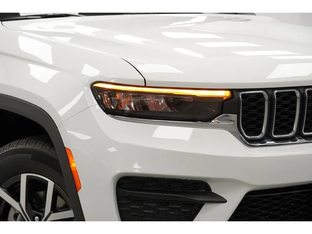 Nuevos JEEP GRAND CHEROKEE à Estados chez autogozo