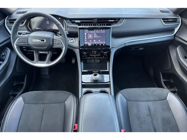Pre-Owned JEEP Grand Cherokee at Anderson Honda in Palo Alto