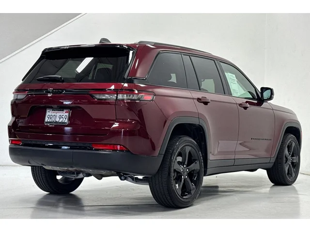 Pre-Owned JEEP Grand Cherokee at Anderson Honda in Palo Alto