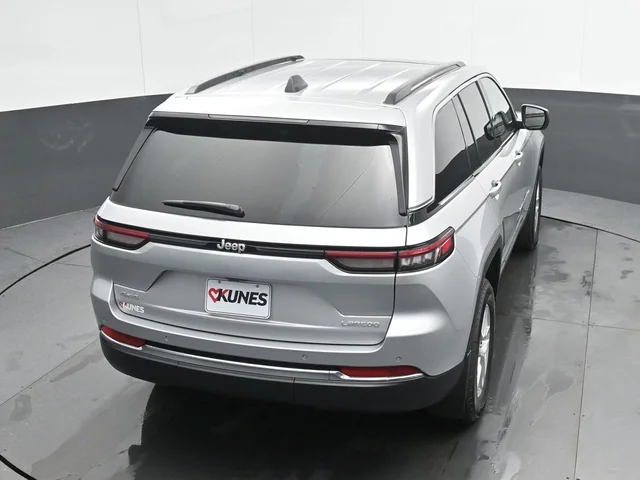 Nuevos JEEP GRAND CHEROKEE à Estados chez autogozo