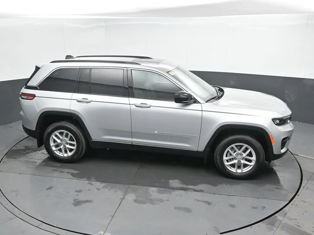 Nuevos JEEP GRAND CHEROKEE à Estados chez autogozo