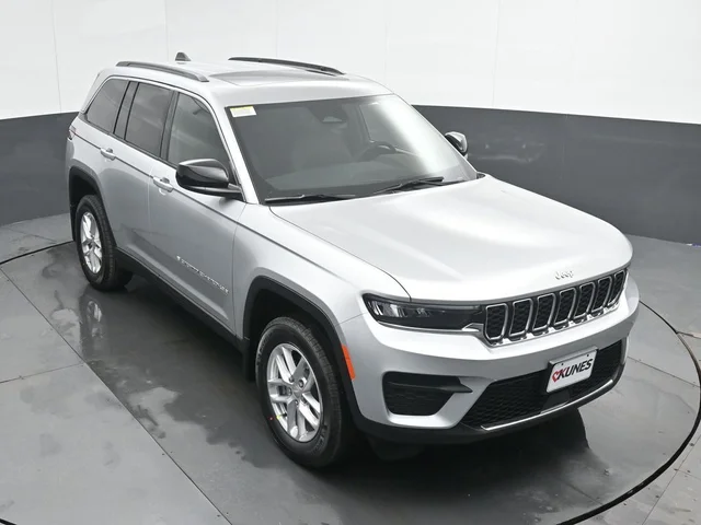 Nuevos JEEP GRAND CHEROKEE à Estados chez autogozo
