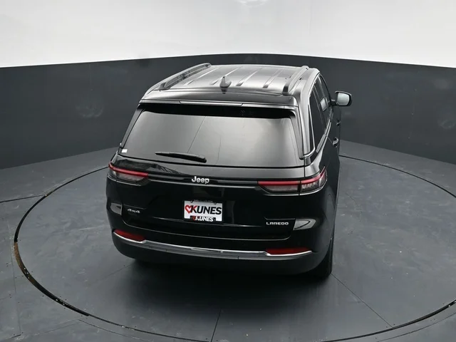 Nuevos JEEP GRAND CHEROKEE à Estados chez autogozo