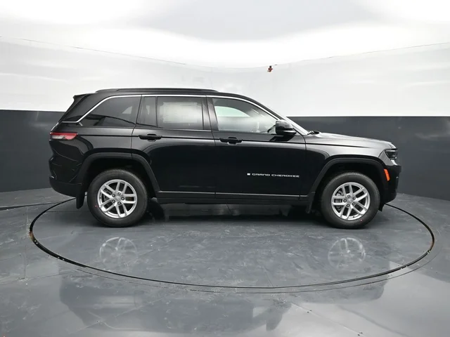 Nuevos JEEP GRAND CHEROKEE à Estados chez autogozo