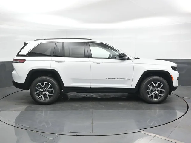 Nuevos JEEP GRAND CHEROKEE à Estados chez autogozo