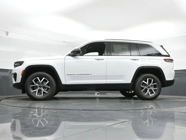 Nuevos JEEP GRAND CHEROKEE à Estados chez autogozo