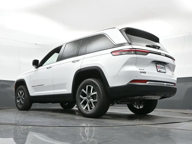 Nuevos JEEP GRAND CHEROKEE à Estados chez autogozo